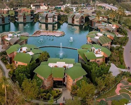 Neonz Resort & Club Ānand Εξωτερικό φωτογραφία